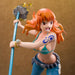 Figura de colección One Piece Nami 1:10 primer plano ángulo