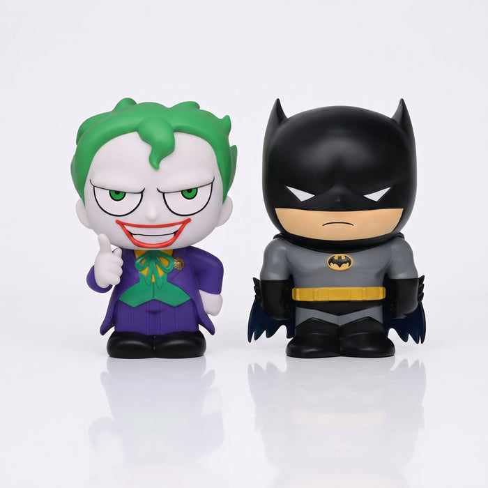 Hucha DC Comics en estilo cómic: todas las versiones