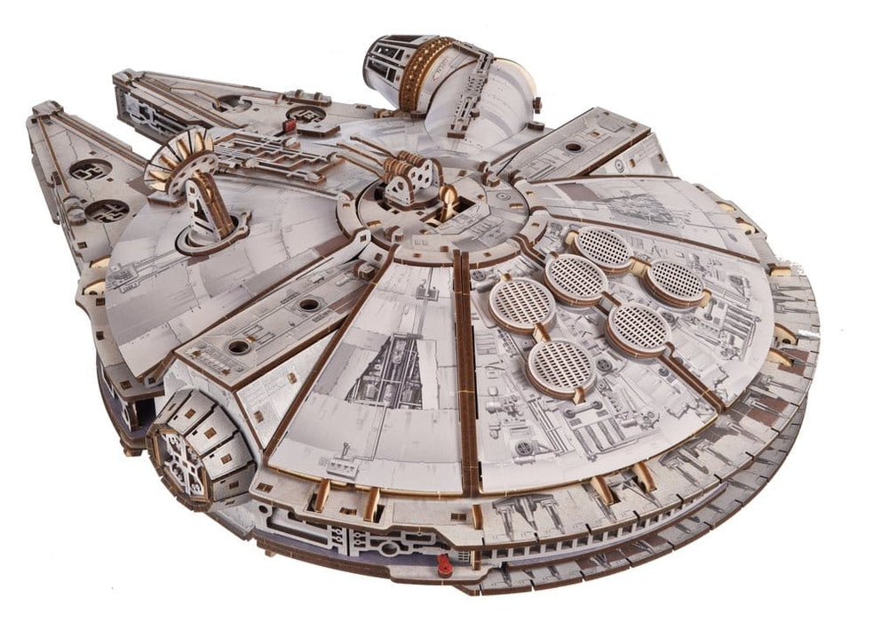 Kit di modellismo in legno Star Wars Millennium Falcon
